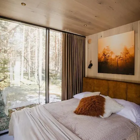 Oeoed Hoetels Laheranna Sume -with Sauna Apartman